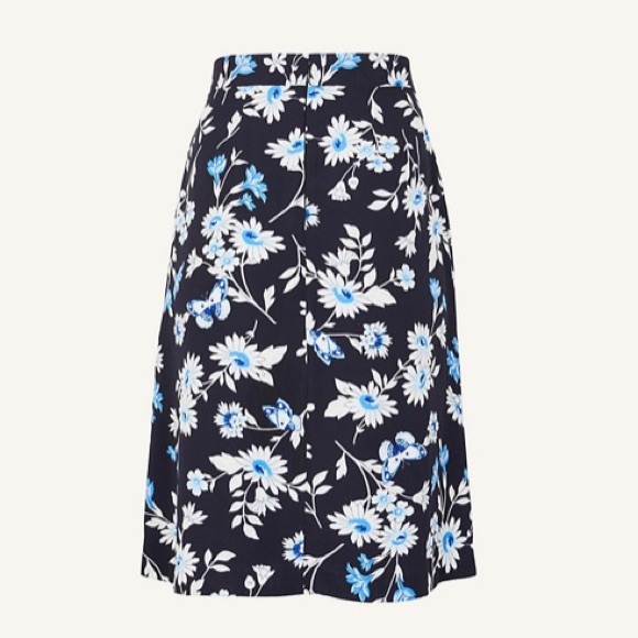 NWT Ann Taylor Floral Pencil Skirt - Picture 2 of 3
